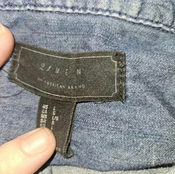 21 Mens Long Sleeve Dress Shirt Size L - Picture 8 of 8